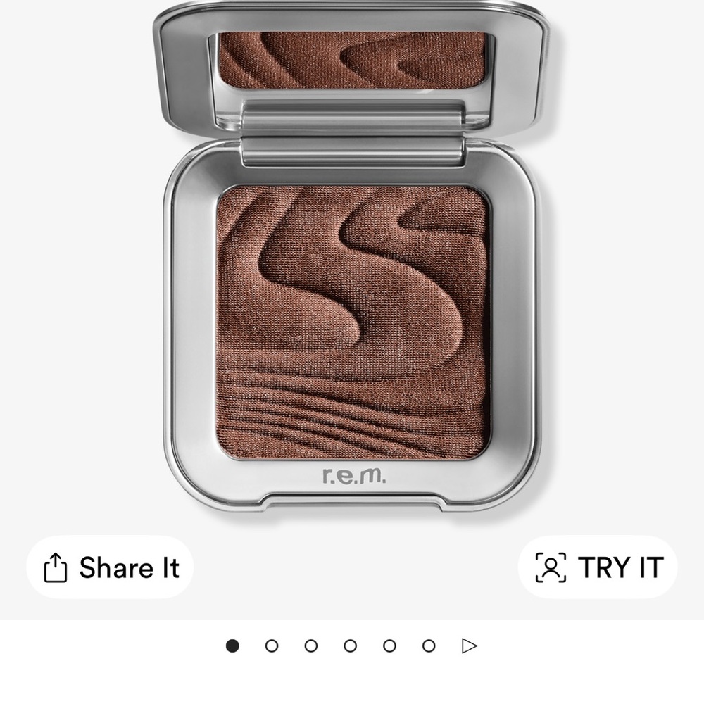 R.E.M. Beauty Blazed NIB Bronzer